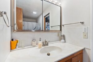 Lowell Rd Kitchen and Bath Remodel Pre Reno (11)